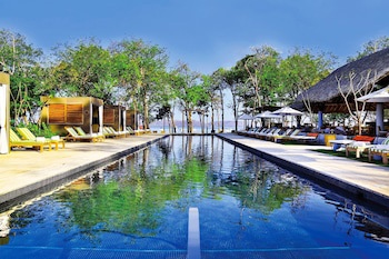 El Mangroove Papagayo, Autograph Collection