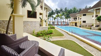 Ambassador In Paradise Resort