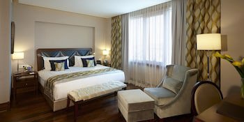 Crowne Plaza Istanbul - Oryapark by IHG galeri fotoğrafı