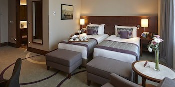 Crowne Plaza Istanbul - Oryapark by IHG galeri fotoğrafı