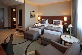 Crowne Plaza Istanbul - Oryapark by IHG galeri fotoğrafı