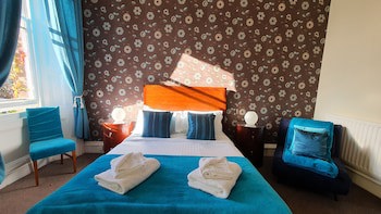 Bayswell Park Hotel