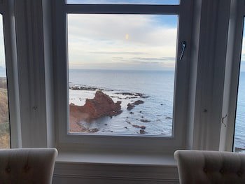 Bayswell Park Hotel