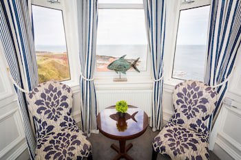 Bayswell Park Hotel