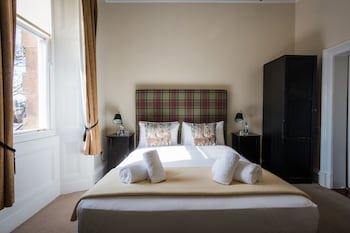 Bayswell Park Hotel