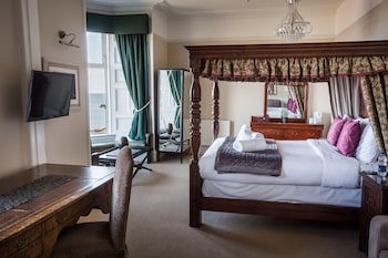 Bayswell Park Hotel