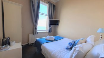 Bayswell Park Hotel