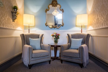 Bayswell Park Hotel