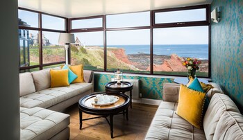 Bayswell Park Hotel