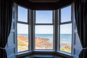 Bayswell Park Hotel