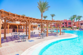 Charmillion Sea Life Resort