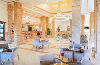 Charmillion Sea Life Resort