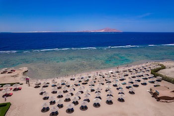 Charmillion Sea Life Resort
