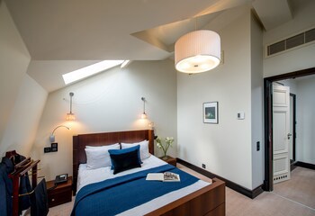 Astoria Hotel