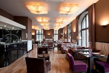 Astoria Hotel