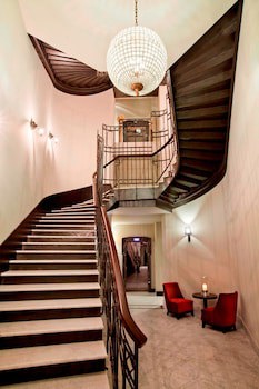 Astoria Hotel