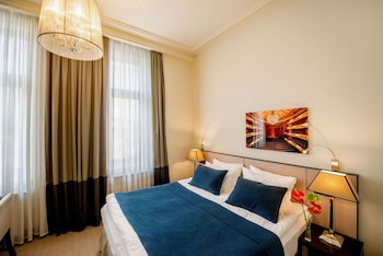 Astoria Hotel
