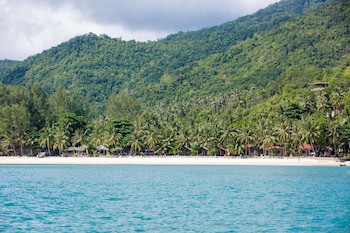 Bottle Beach 1 Resort