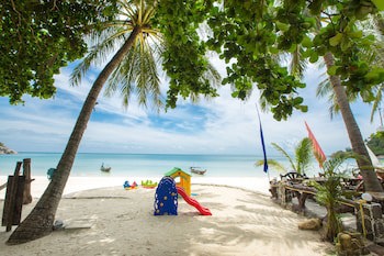 Bottle Beach 1 Resort