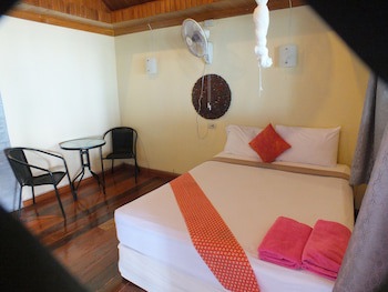 Bottle Beach 1 Resort