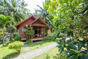 Bottle Beach 1 Resort