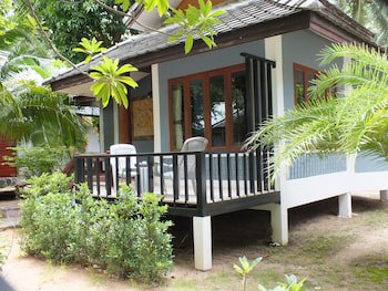 Bottle Beach 1 Resort