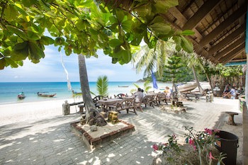 Bottle Beach 1 Resort