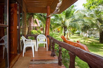 Bottle Beach 1 Resort