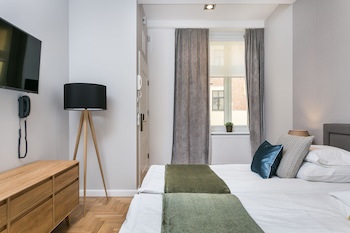 Venetian House Market Square Aparthotel