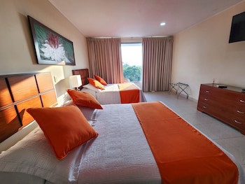 Hotel Anaconda