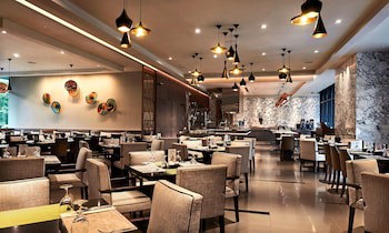 Carlton City Hotel Singapore