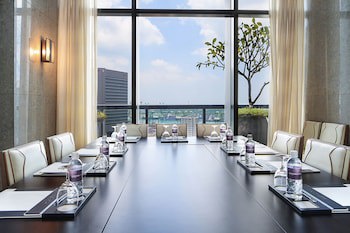 Carlton City Hotel Singapore
