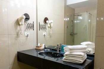 Golden Time Hotel
