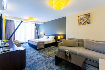 Golden Time Hotel
