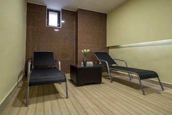 Golden Time Hotel