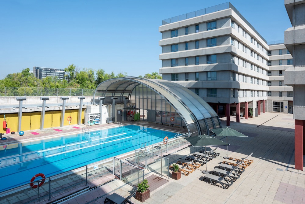 Madrid Airport Suites, Affiliated by Melia