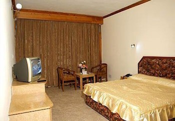 Glacier Resorts