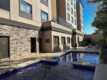 Best Western Premier Monterrey Aeropuerto