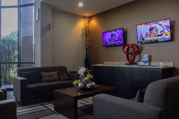 Best Western Premier Monterrey Aeropuerto