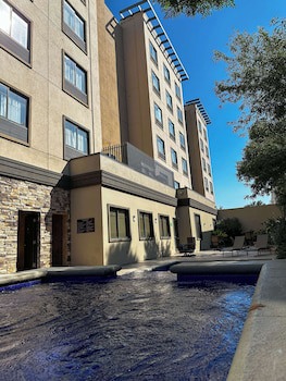 Best Western Premier Monterrey Aeropuerto