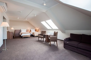 Gem Hotel
