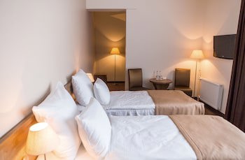 Gem Hotel