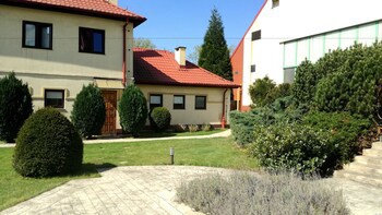 Gem Hotel