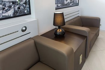 Gem Hotel