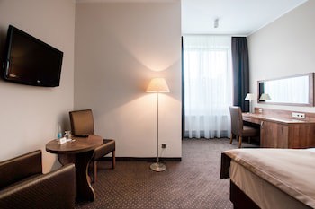 Gem Hotel