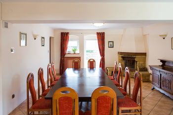 Gem Hotel