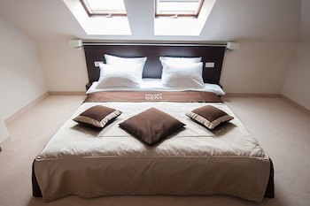 Gem Hotel