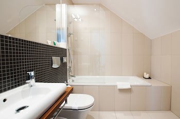 Gem Hotel