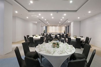 Solea Seaview Resort