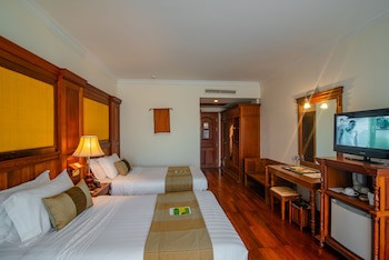 Empress Residence Resort & Spa